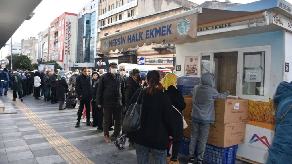 Harcamalar barınma, ulaşım ve gıdada sıkıştı: Halka üçlü kıskaç