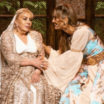 ÇAĞLA ŞIKEL NEZAKETİNE, MİNE KOŞAN HOYRATLIĞI!